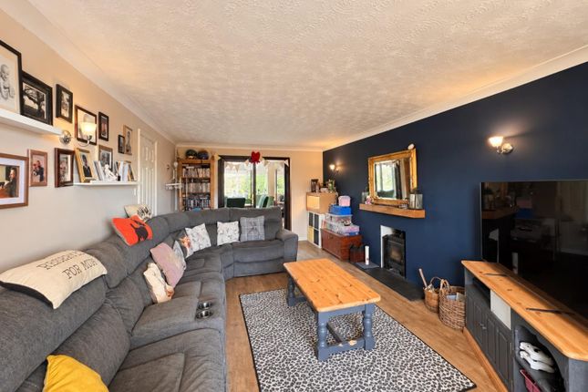 14, Withy Way, Dursley photo 3