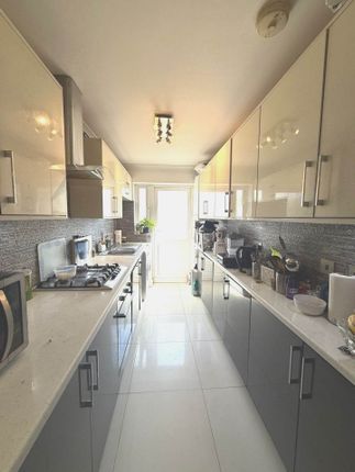 208, Central Avenue, Hayes photo 5