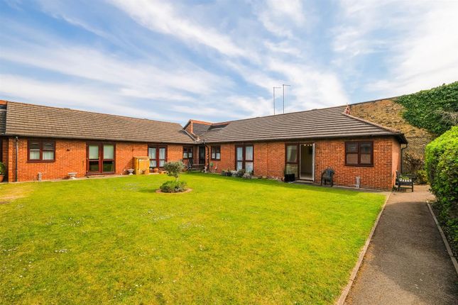 1-bed bungalow on 28, Westleigh Court, Wanstead, £260,000