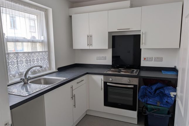 LL Ref 23G, Flat 7 Aicon House, 2 Laws Street, Pembroke Dock photo 3