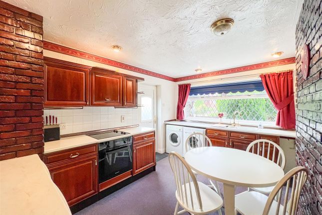 5, Woodvale Crescent, Endon photo 2