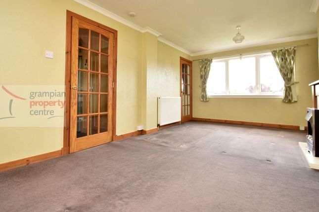 57 Robertson Road, Lhanbryde photo 4