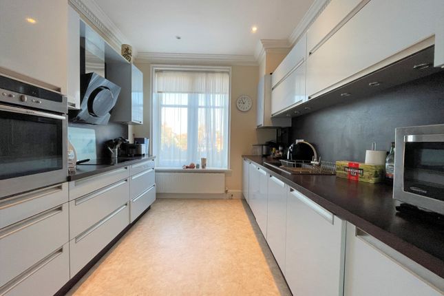 Imperial Suite, The Grand,, The Leas, Kent photo 4