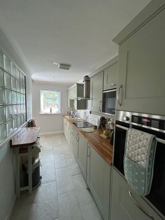 29 The Beeches,, New Hawthorne Gardens, Liverpool photo 5