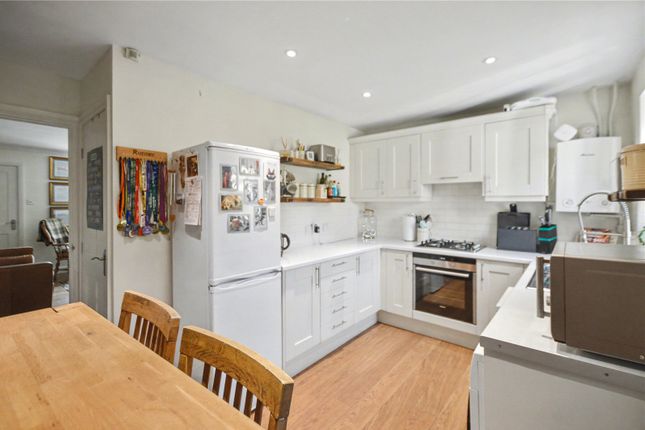 7, Bradford Close, Wetherby photo 3
