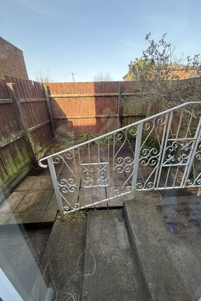 1, Cottage Mews, Newport photo 3