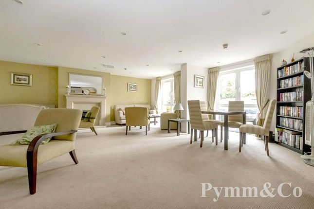 Flat for sale in Wherry Court, Yarmouth Road