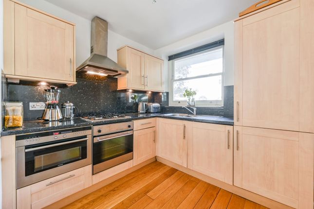 Boswell Street, WC1N, Bloomsbury photo 3