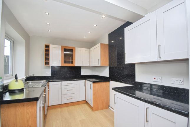 17, Court Grove, Bridgwater photo 5