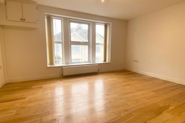 Flat for sale in South Street, Braunton