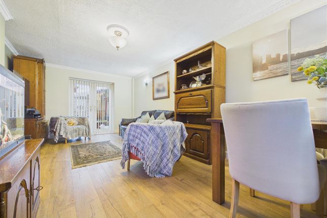 27, Nursery Road, Rugeley photo 4
