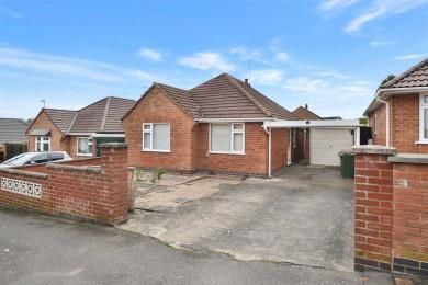 Thumbnail Detached bungalow for sale in Lansdowne Road, Shepshed, Loughborough, Leicestershire