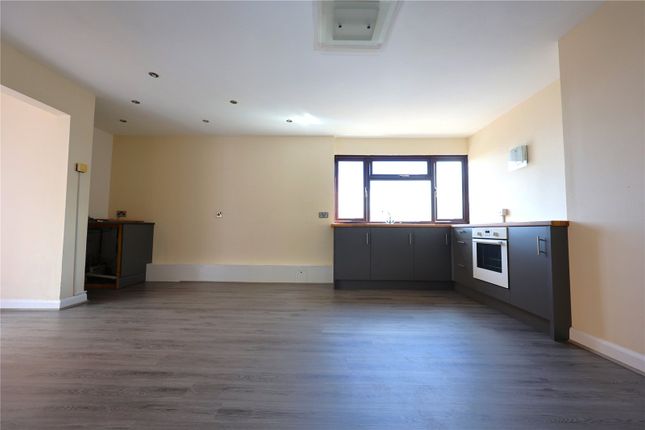 48, Wyche Road, Malvern photo 4