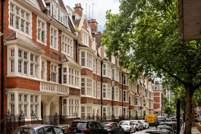 3-bed flat on 30, Hornton Street, London, £1,900,000