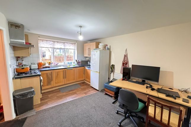 Semi-detached house to rent in Hylton Road, High Wycombe