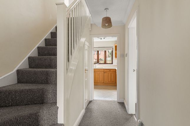 5 Charter Close, Boston photo 5