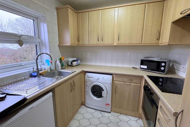 Flat 44, Fairfield Lodge, Fairfield Road, Eastbourne photo 3