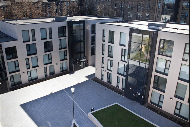 Thumbnail Flat to rent in 29 Montgomery St, Edinburgh 5Bh, United Kingdom, Edinburgh