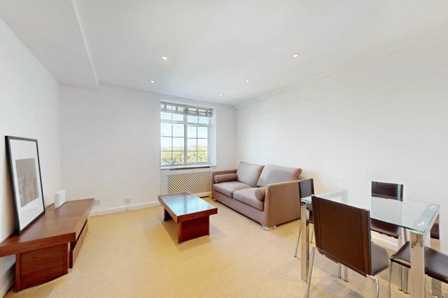 117, Langford Court, London photo 2