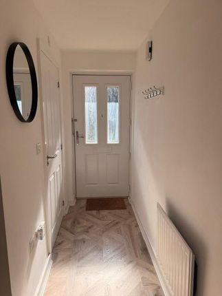 14, Tulip Tree Road photo 3