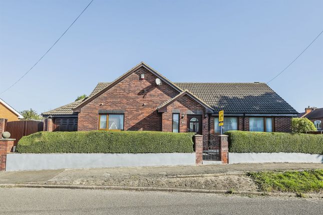 Detached bungalow for sale in Andrews Drive, Langley Mill, Nottingham