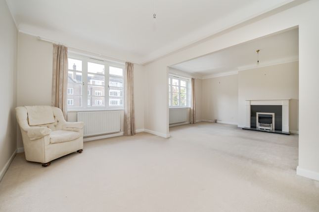 Flat 90, Exeter House, Putney Heath, London photo 2