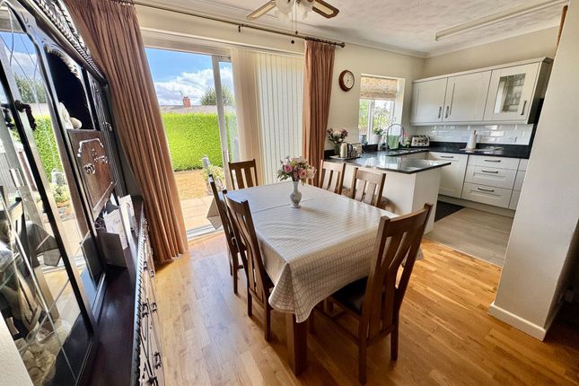 12 Ascot Road, Luton photo 4