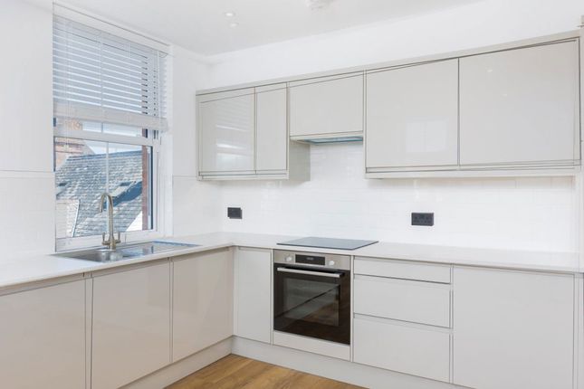Flat 3, 1, Bradford Street, Tonrbridge photo 4