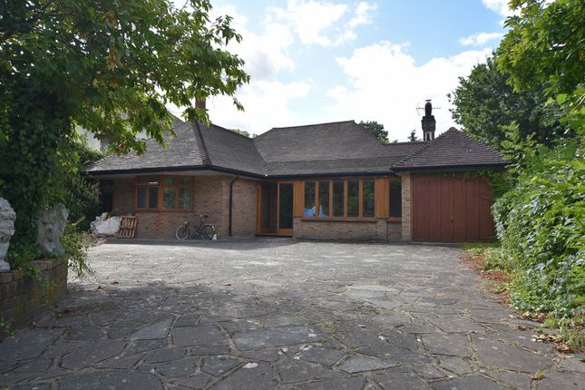 4, Parkstone Avenue, Emerson Park photo 4