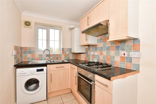 Thumbnail Flat for sale in Brookside Close, Freshwater, Isle Of Wight