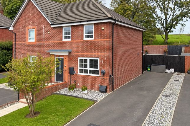 3-bed semi-detached on Ffordd Moriah, Swansea, £240,000