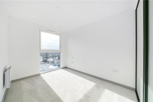 Flat for sale in Eden Grove, Staines-Upon-Thames, Surrey