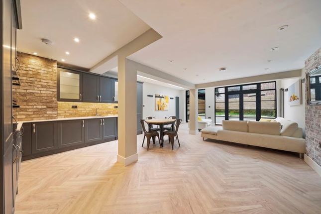 Flat for sale in Maygrove Road, West Hampstead, London