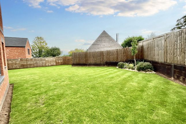 Plot 16 Meadowside View, Alton photo 4