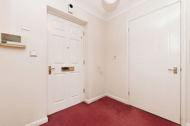 Flat for sale in Newland Street, Witham