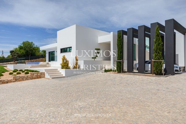 Villa for sale in São Sebastião, 8100 Loulé, Portugal