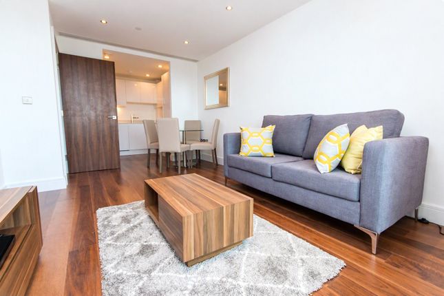 Apartment 2607, Talisman Tower, 6, Lincoln Plaza, London photo 2