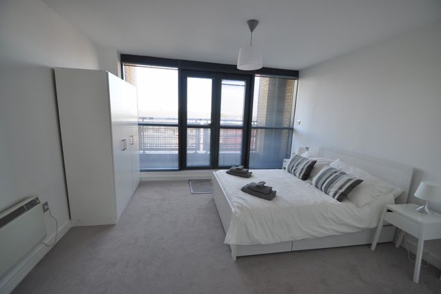 Thumbnail Flat for sale in Apartment 30 Queens Court, 57 Queens Dock Avenue, Hull, East Riding Of Yorkshire