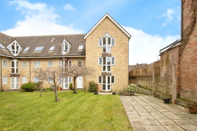 Flat for sale in Sunnyhill Road, Poole, Dorset
