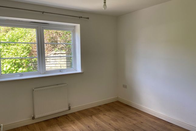 Flat 4, Dodds Court, Dover photo 5