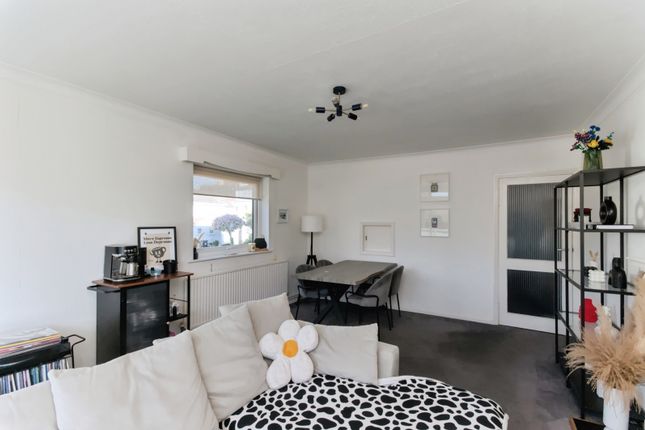 Flat 1, Stanmer House, 26, Furness Road, East Sussex photo 4