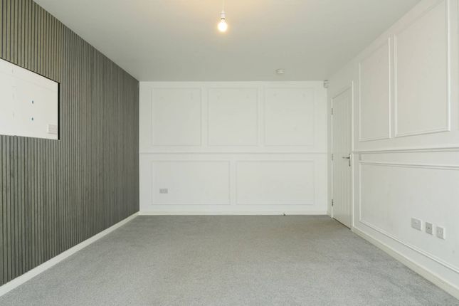 Bluebell Drive, Penicuik photo 4