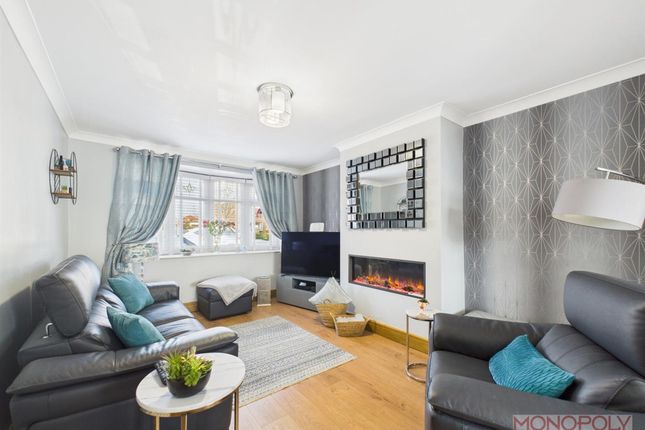 31 Worsley Avenue, Wrexham photo 2