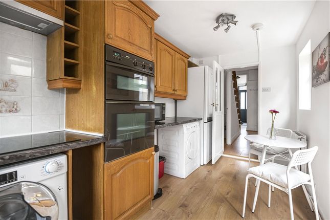 17, Bollo Lane, London photo 4