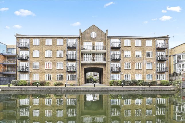 Thumbnail Flat to rent in Empire Wharf, 235 Old Ford Road, London