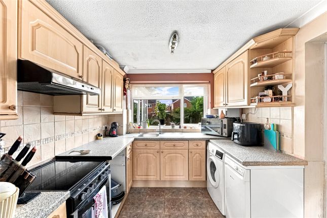 32, Pevensey Road, Bedfordshire photo 4