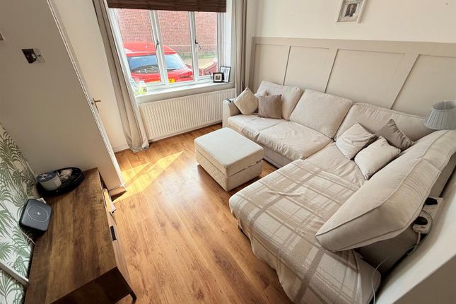 4, Hurrell Road, Great Yarmouth photo 4