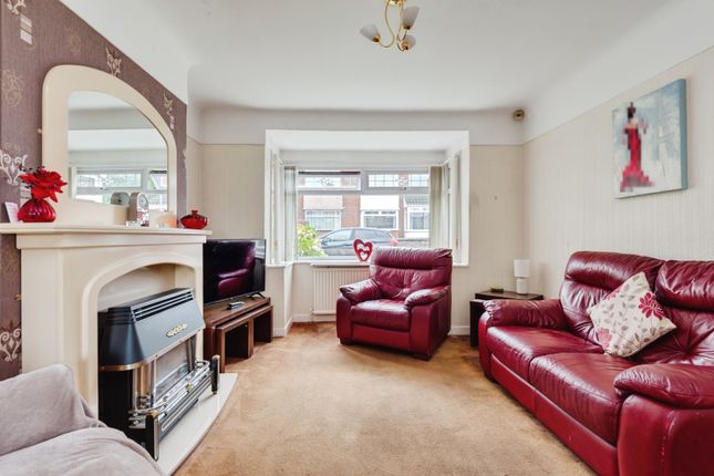 1, Barnfield Close, Merseyside photo 4