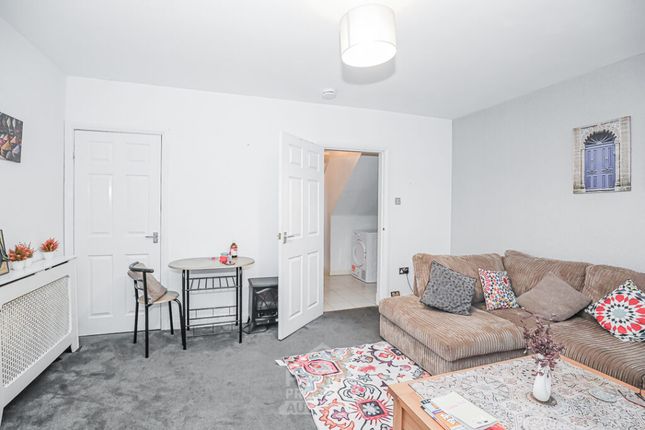 584, Charleston Drive, Dundee photo 3
