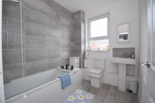 15, Garrick Street, South Shields photo 4